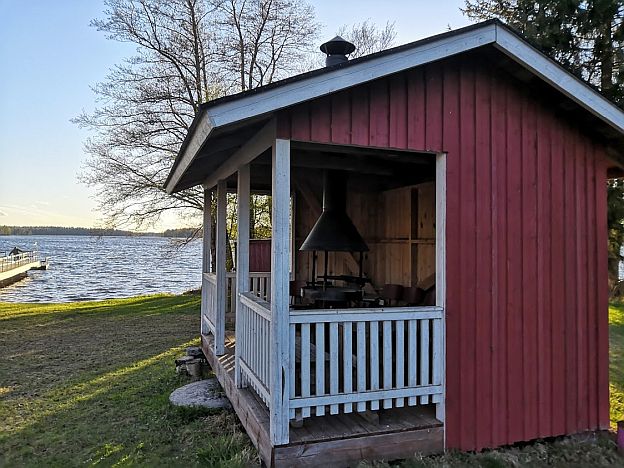 kuorasjarvi_uimaranta_ja_hukkatupa4